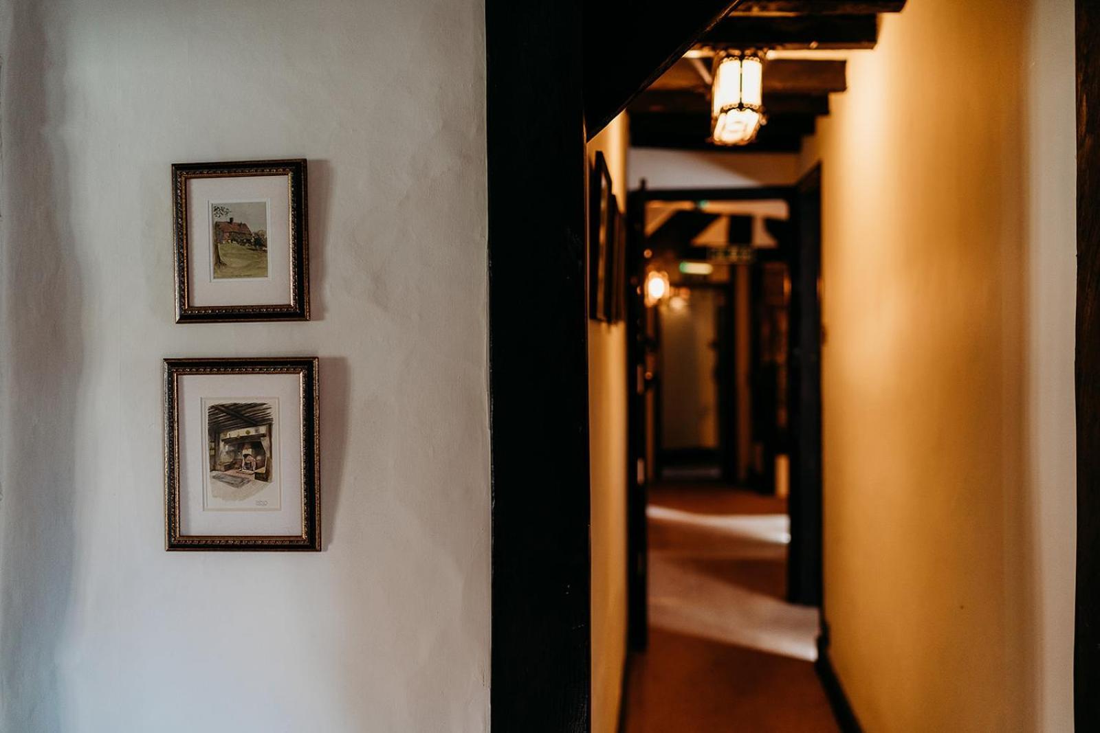 The Crown Inn Chiddingfold Habitación foto